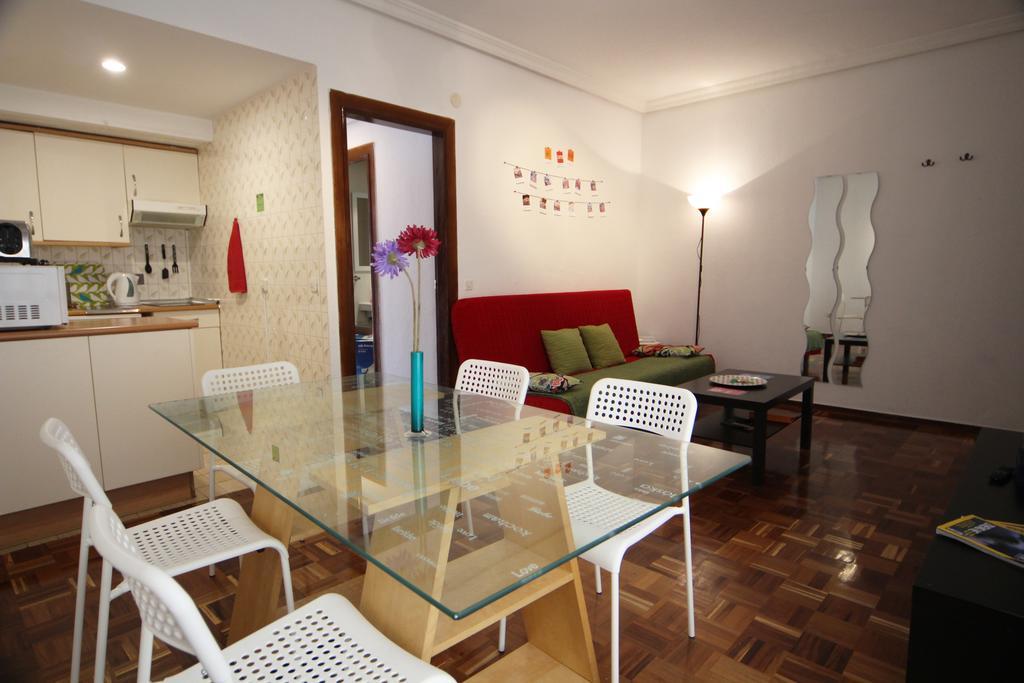 Apartamentos Callecultura Madrid Room photo